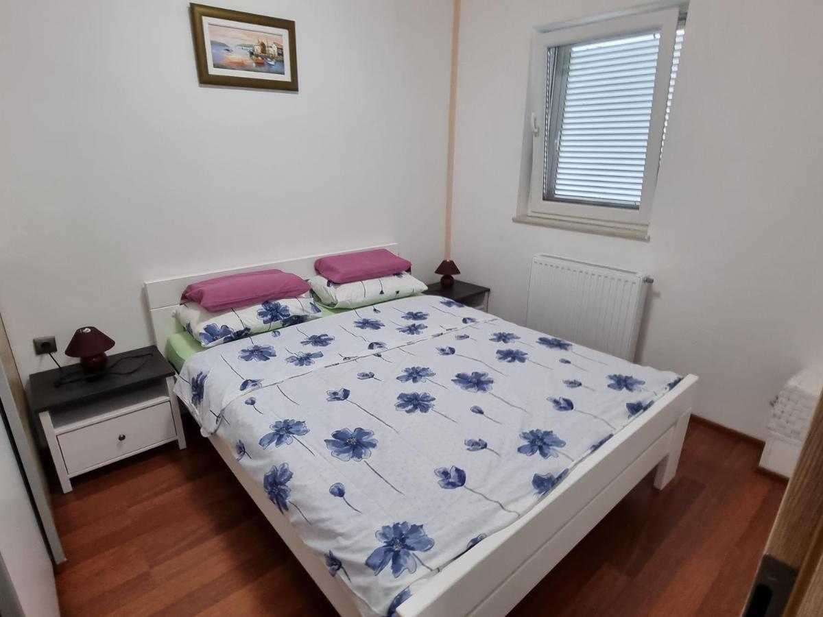 Apartments Katarina Smrika Ngoại thất bức ảnh
